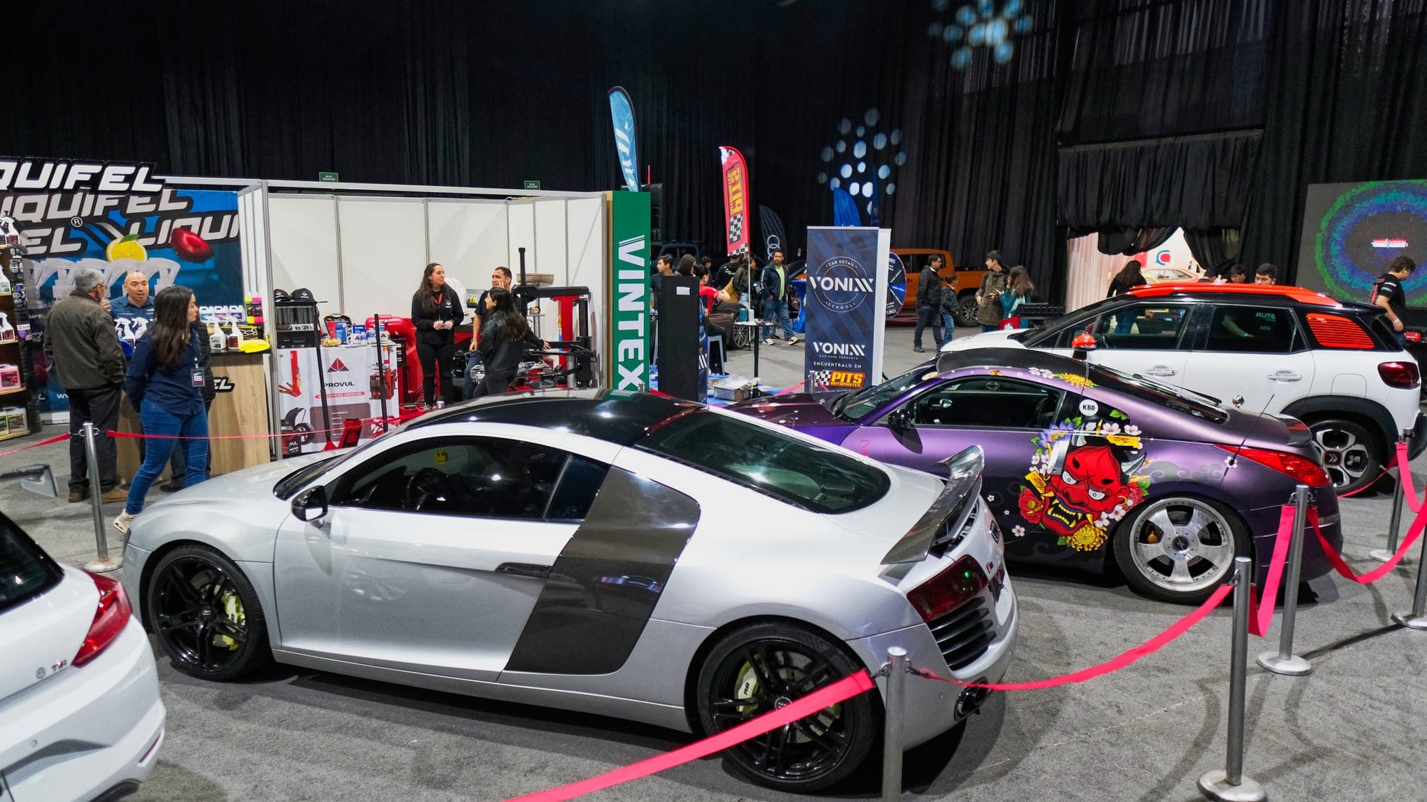 Exhibición de Autos - 412