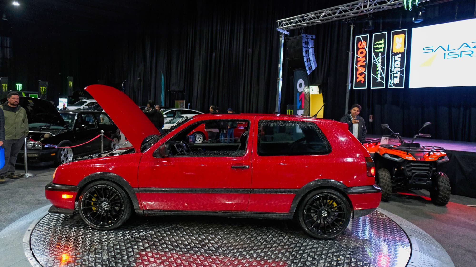 Exhibición de Autos - 419