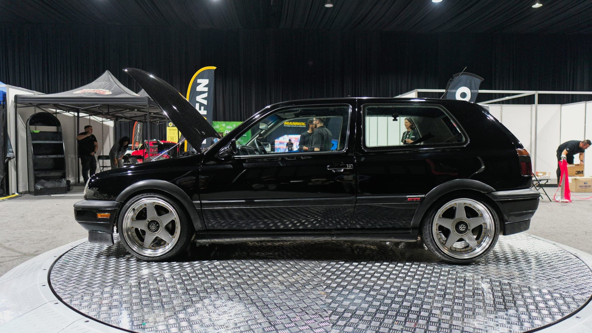 Exhibición de Autos - 457