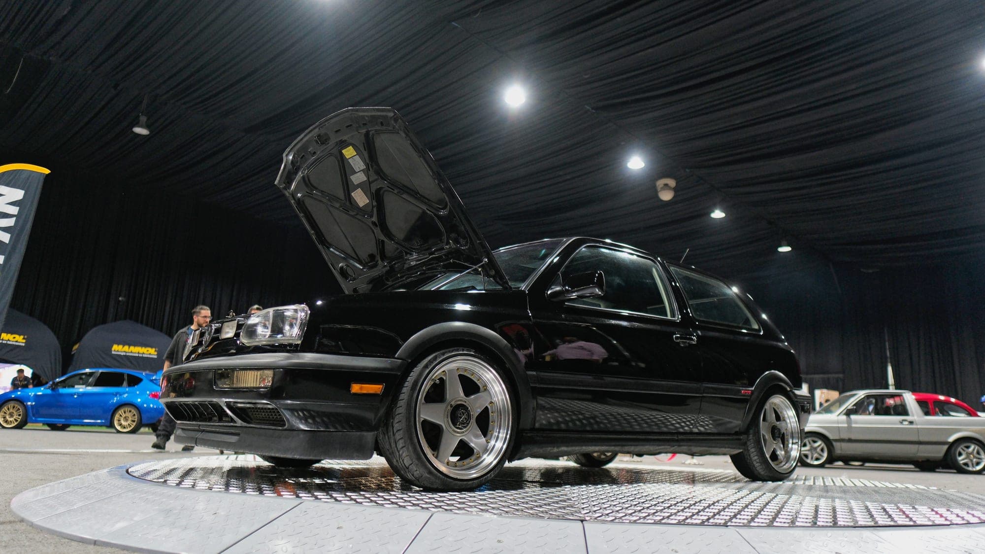 Exhibición de Autos - 460