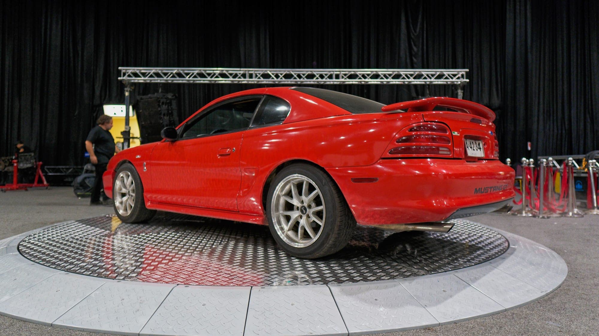Exhibición de Autos - 521