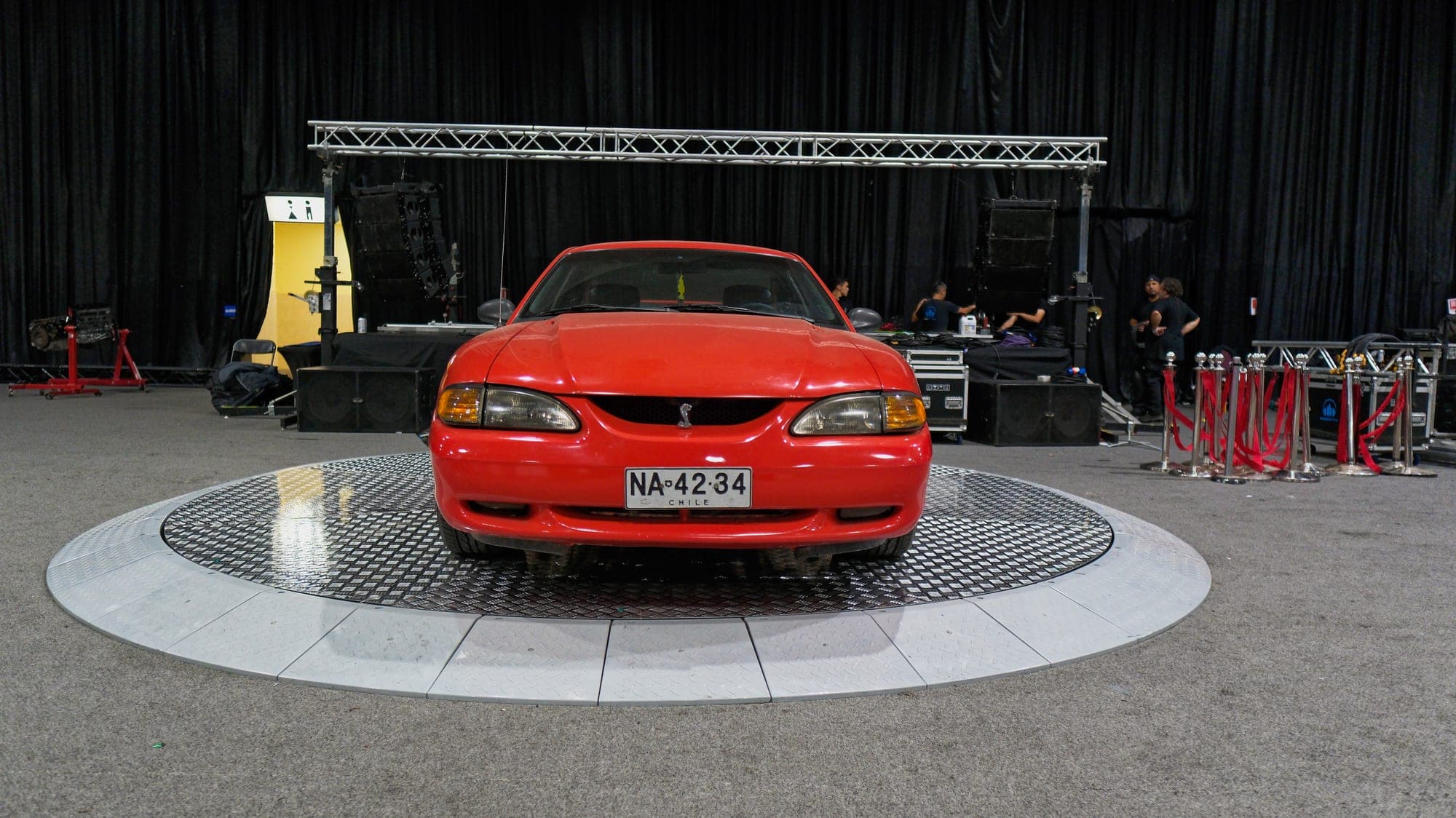 Exhibición de Autos - 529