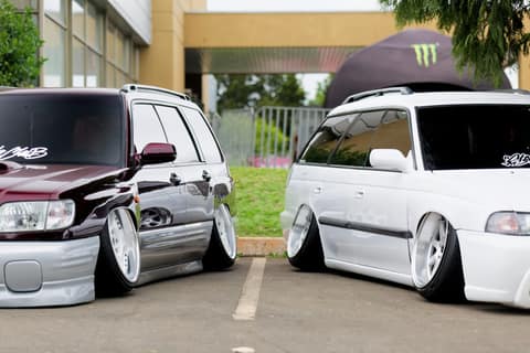 Exhibición de Autos - 85