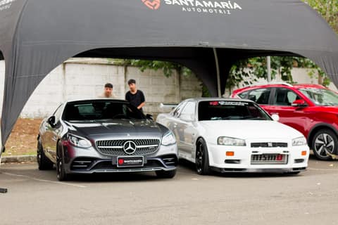 Exhibición de Autos - 100