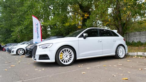 Exhibición de Autos - 279