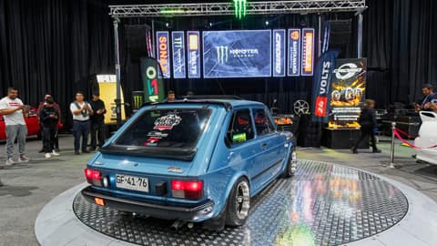 Exhibición de Autos - 352