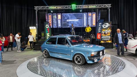 Exhibición de Autos - 354