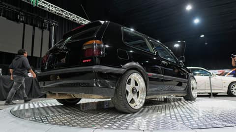 Exhibición de Autos - 369